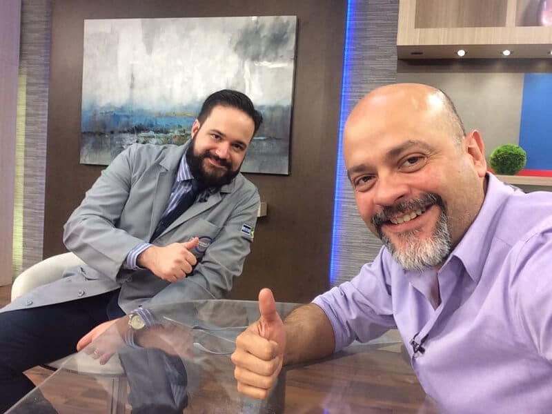 Programas Multiples en TEN Canal 10 Junto con el Dr Ochoa en la sección al Cuidado de tus Ojos. (Retinopatia Diabética, Metamorfopsias, Desprendimientos de Retina, Visión en 3D, Tecnologia LEd y los Ojos, Telemedicina en Oftalmologia)